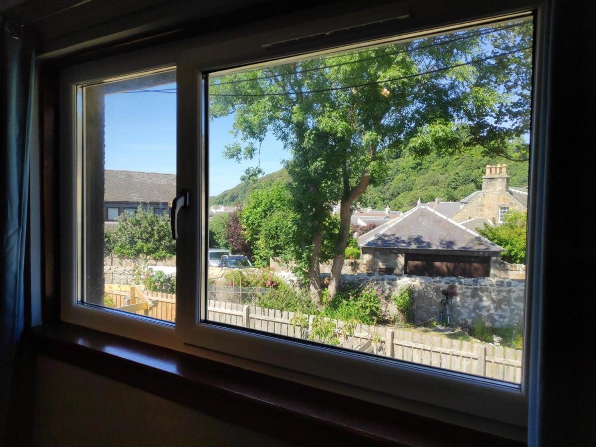 Lovely 2Bd Flat In Picturesque Limekilns Fife Exterior foto